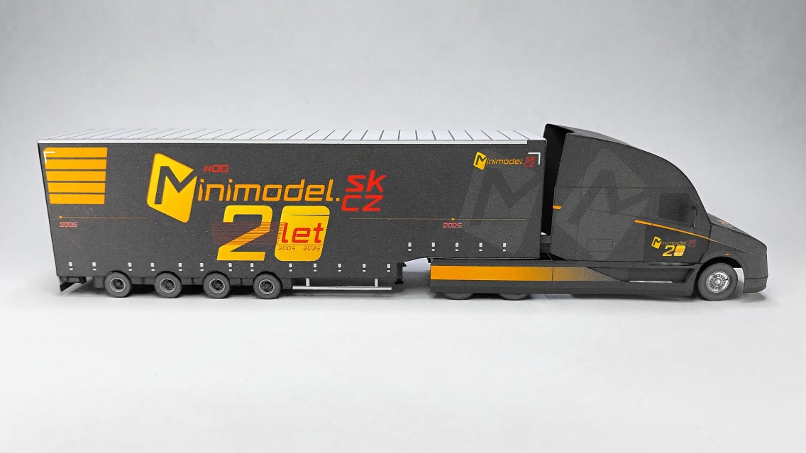 FE4586 FE3950 02.jpg