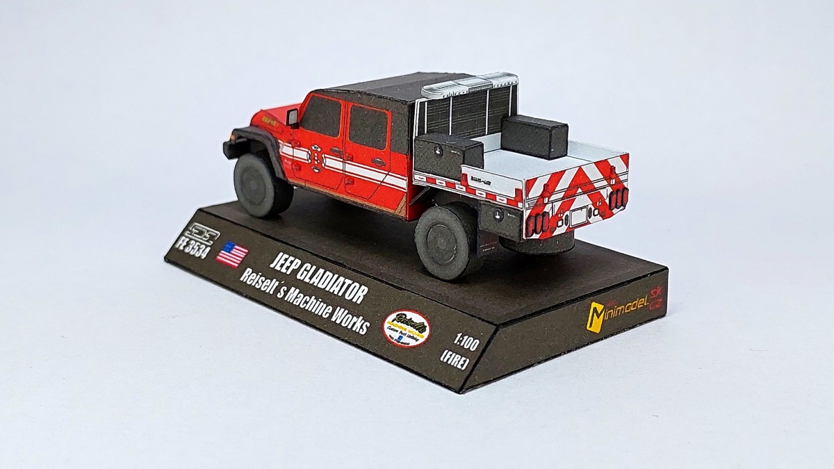 FE3534 BOX 03.jpg