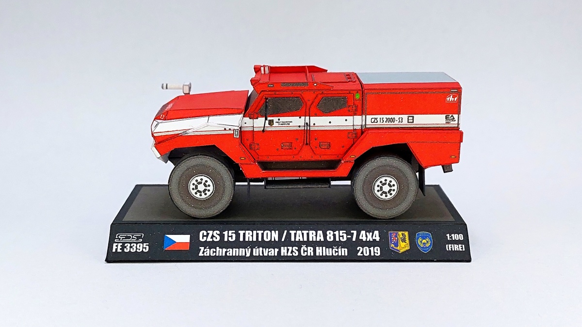 FE3395 03 WEB.jpg